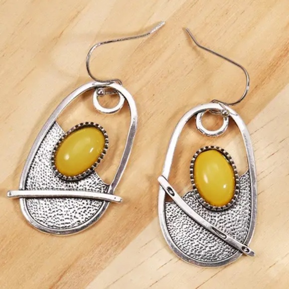 925 Sterling Silver Plated Yellow Synthetic Stone Boho Earrings - Picture 3 of 5